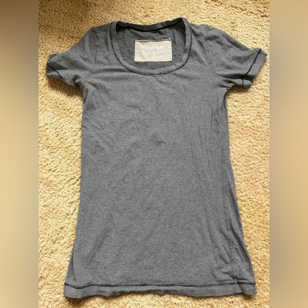 Two lululemon long tee shirts. 🍋🍋